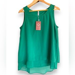 NWT‎ JOUICA - sleeveless blouse tank layered hem -Size S